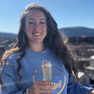 Meet your Posher, Brianna